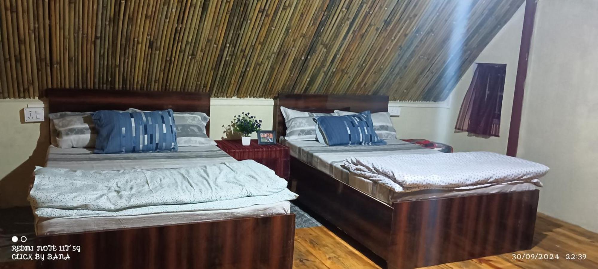 Meikha Homestay Pynursla ภายนอก รูปภาพ